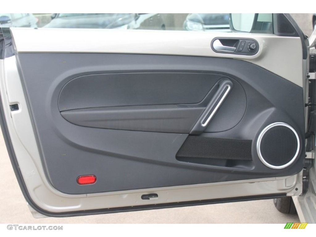 2015 Beetle 1.8T Convertible - Moonrock Silver Metallic / Titan Black photo #12