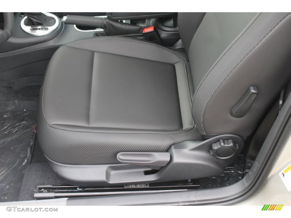 2015 Beetle 1.8T Convertible - Moonrock Silver Metallic / Titan Black photo #13