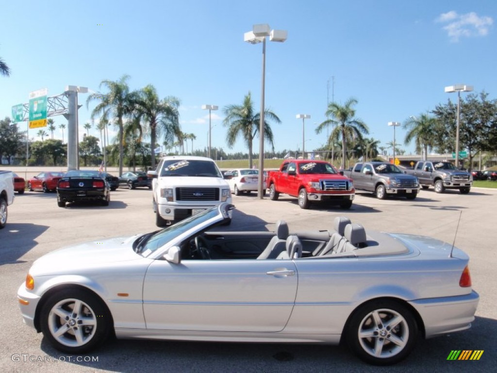 2002 3 Series 325i Convertible - Titanium Silver Metallic / Grey photo #13