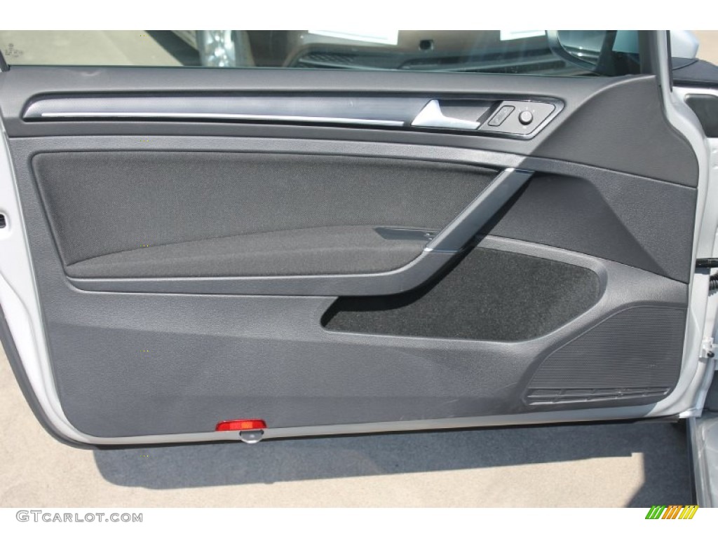 2015 Volkswagen Golf GTI 2-Door 2.0T S Door Panel Photos