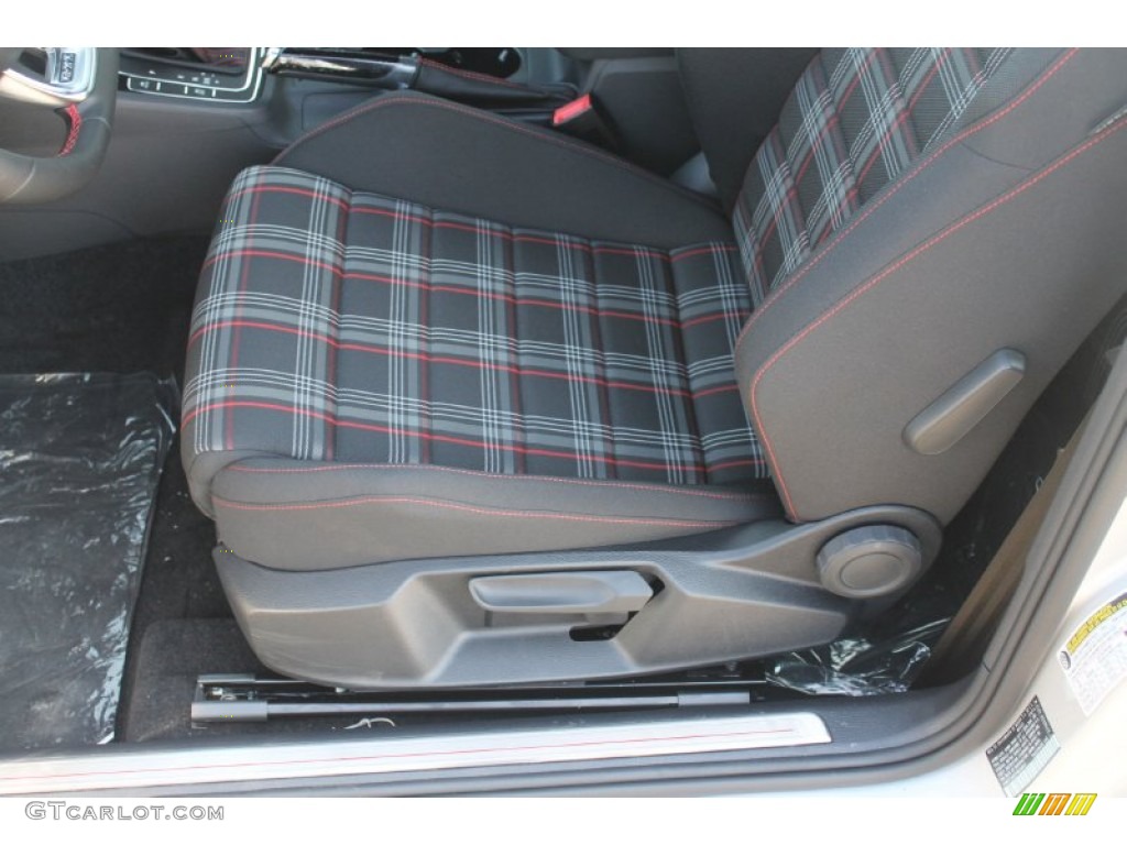 2015 Volkswagen Golf GTI 2-Door 2.0T S Front Seat Photos