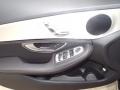 Black - C 300 4Matic Photo No. 6