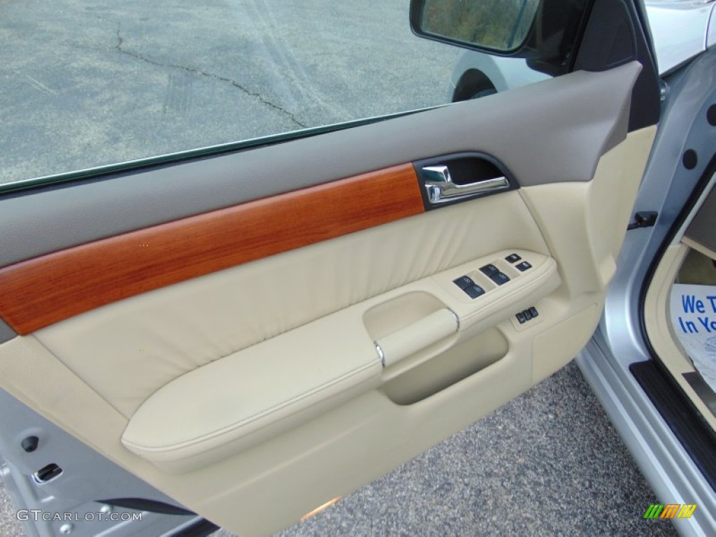 2006 M 35x Sedan - Liquid Platinum Metallic / Wheat photo #14