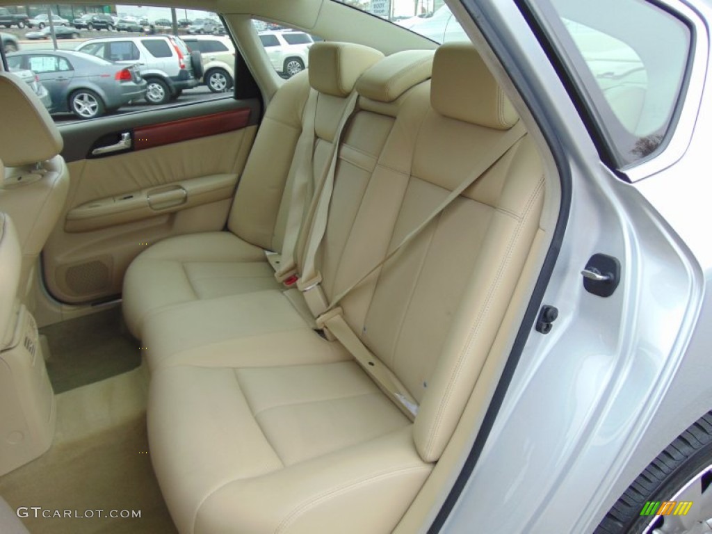 2006 M 35x Sedan - Liquid Platinum Metallic / Wheat photo #16