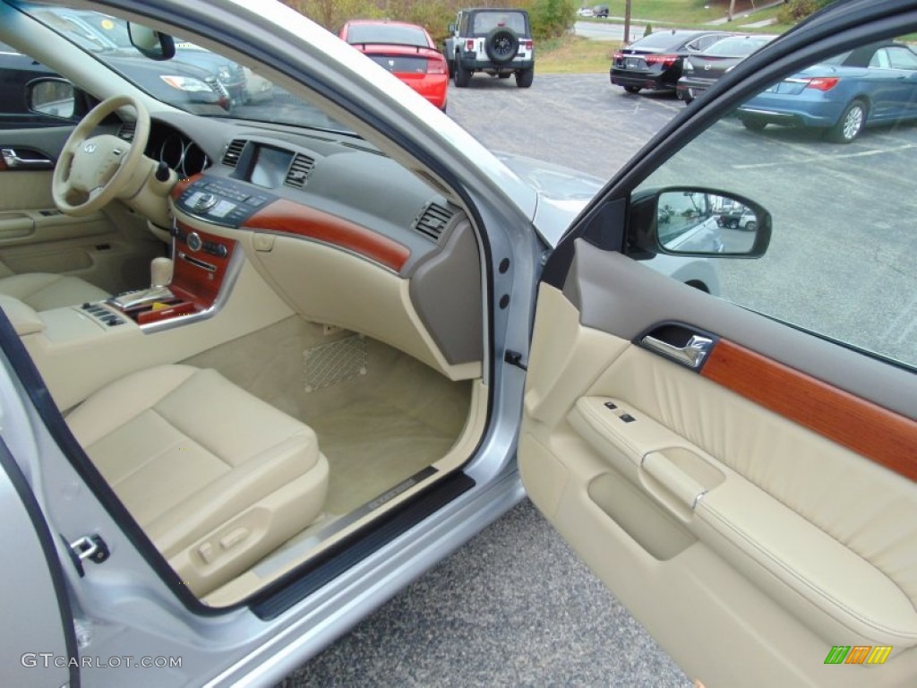 2006 M 35x Sedan - Liquid Platinum Metallic / Wheat photo #17