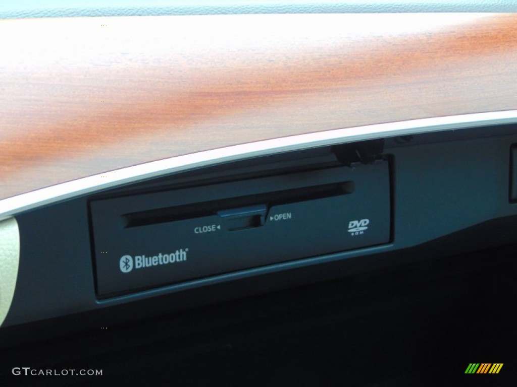 2006 M 35x Sedan - Liquid Platinum Metallic / Wheat photo #28