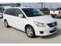 2009 Calla Lilly White Volkswagen Routan SE  photo #2