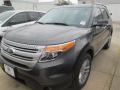 2015 Magnetic Ford Explorer XLT  photo #7