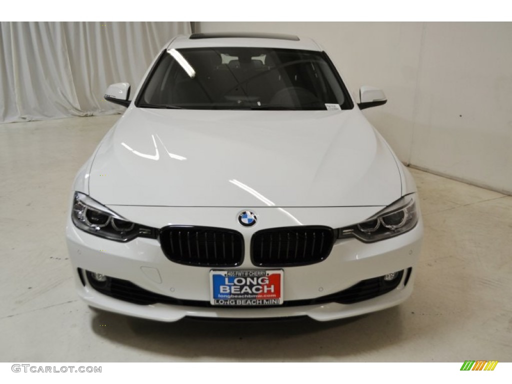 2015 3 Series 335i Sedan - Alpine White / Black photo #4