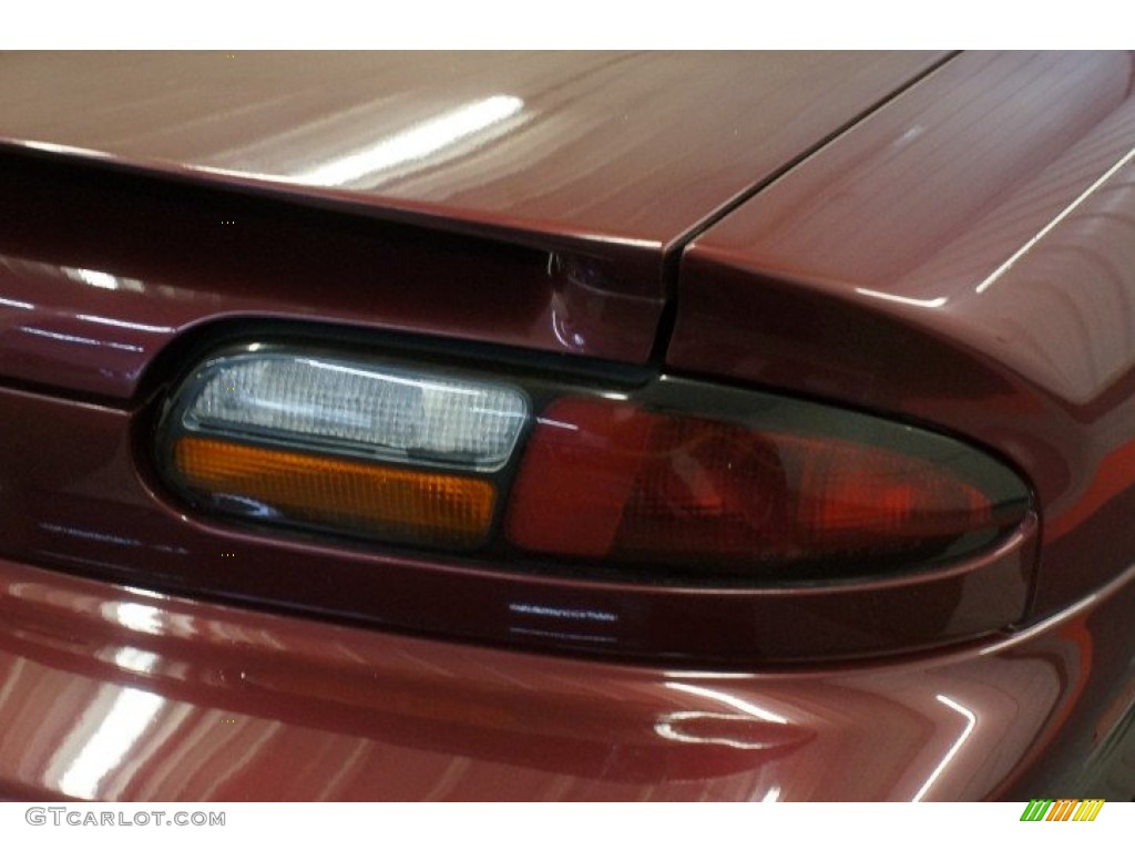 2000 Camaro Coupe - Monterey Maroon Metallic / Medium Gray photo #46