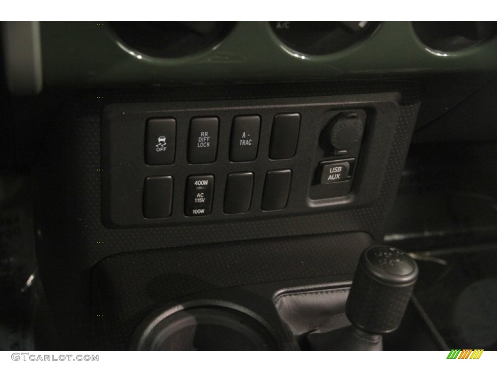 2011 FJ Cruiser Trail Teams Special Edition 4WD - Army Green / Dark Charcoal photo #12