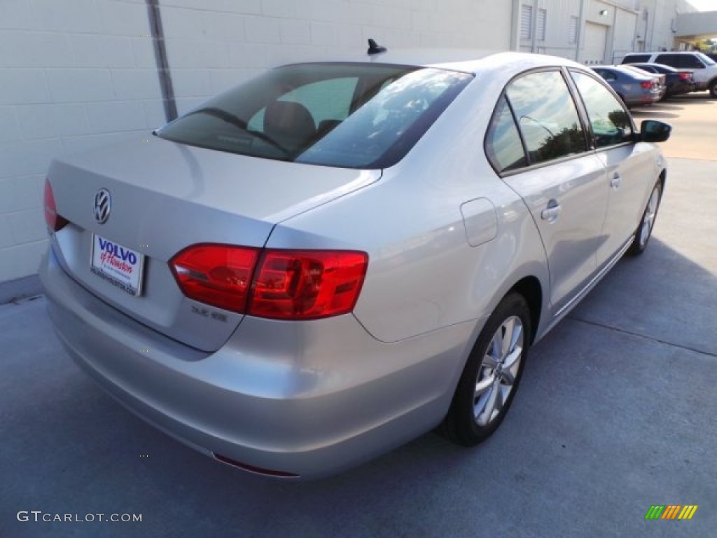 2011 Jetta SE Sedan - Reflex Silver Metallic / Titan Black photo #6