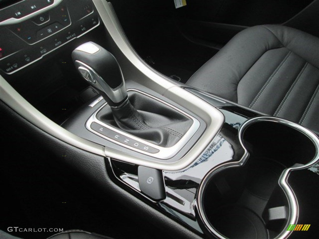 2015 Fusion SE - Magnetic Metallic / Charcoal Black photo #22