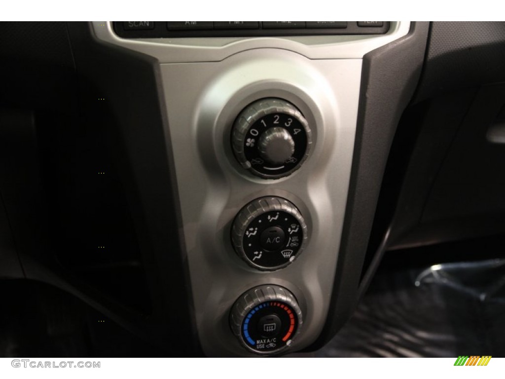 2007 Yaris 3 Door Liftback - Bayou Blue Metallic / Dark Charcoal photo #11