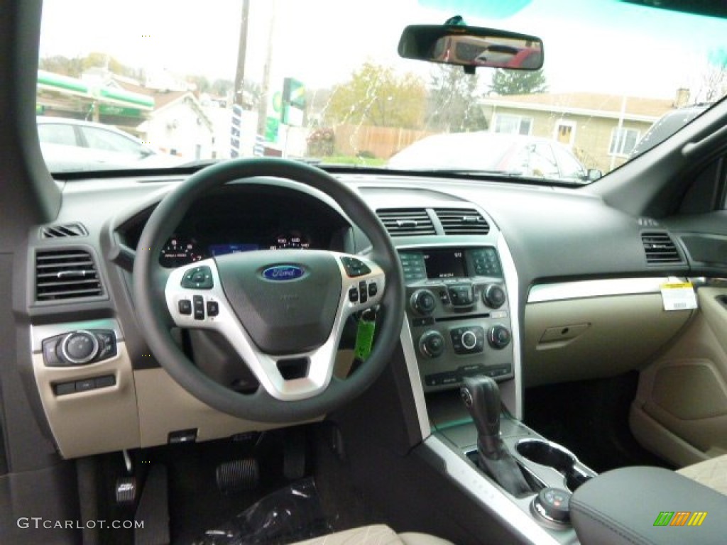 2015 Explorer 4WD - Oxford White / Medium Light Stone photo #13