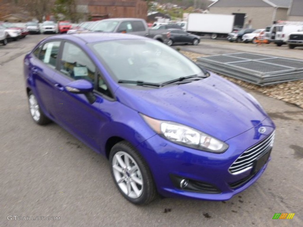 2015 Fiesta SE Sedan - Perfomance Blue / Charcoal Black photo #3
