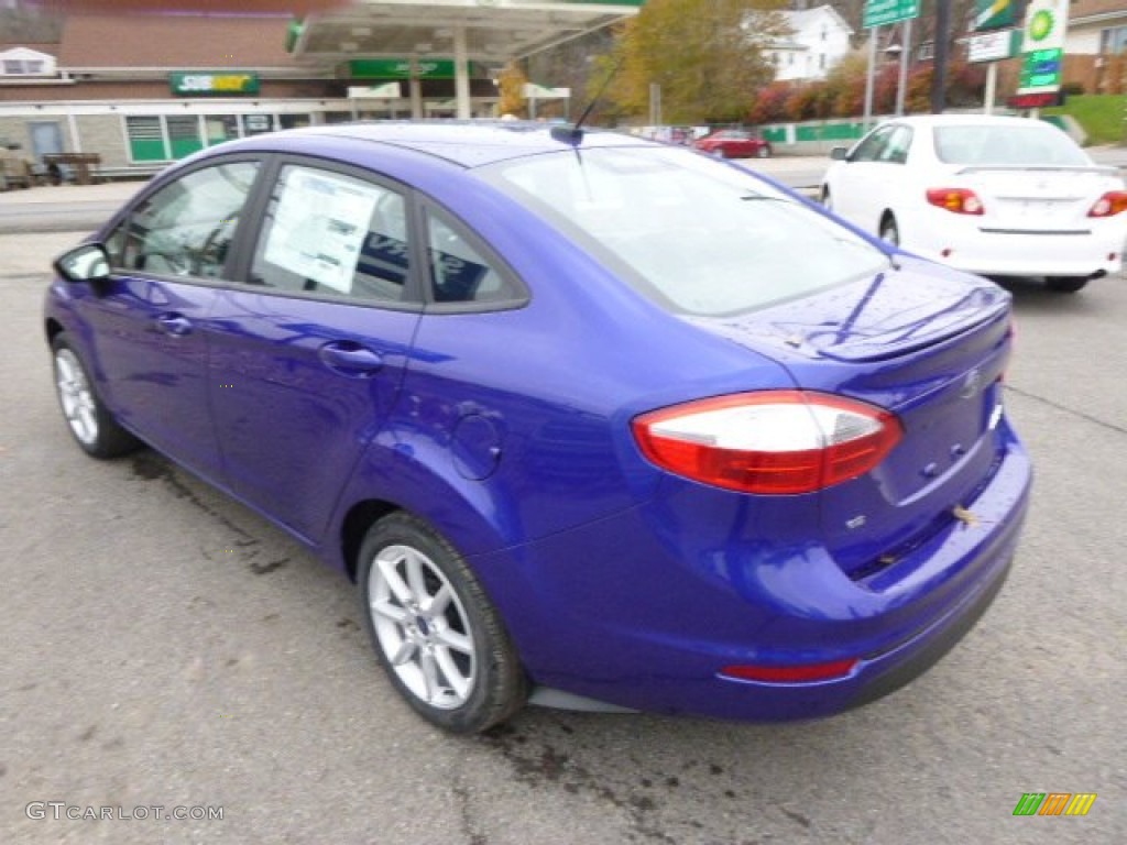 2015 Fiesta SE Sedan - Perfomance Blue / Charcoal Black photo #7