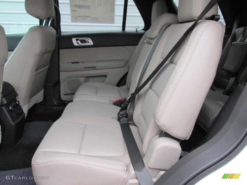 2015 Explorer Limited - White Platinum / Medium Light Stone photo #21