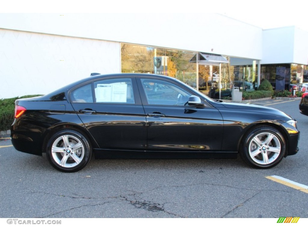 2014 3 Series 328i xDrive Sedan - Black Sapphire Metallic / Black photo #2