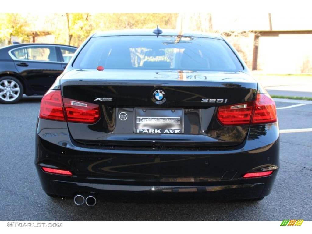 2014 3 Series 328i xDrive Sedan - Black Sapphire Metallic / Black photo #4
