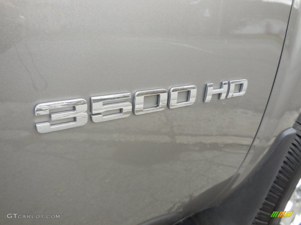 2014 Silverado 3500HD LT Regular Cab 4x4 - Graystone Metallic / Ebony photo #13