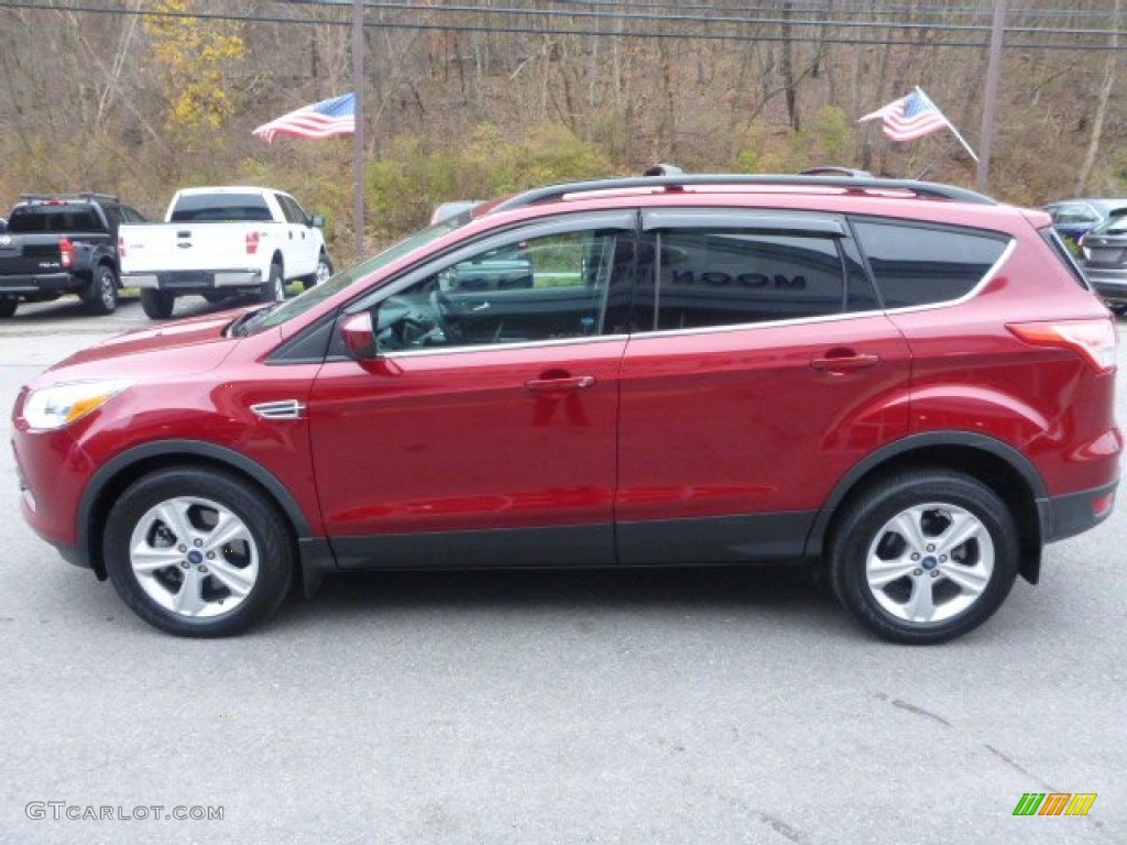2013 Escape SE 1.6L EcoBoost 4WD - Ruby Red Metallic / Charcoal Black photo #10
