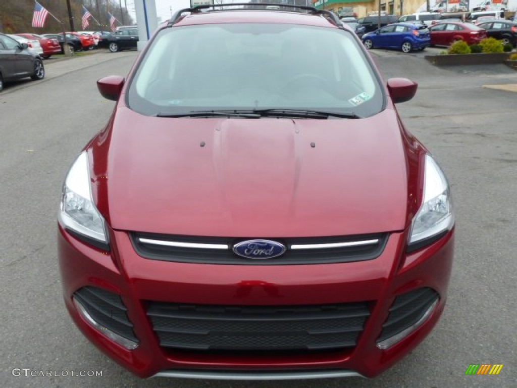 2013 Escape SE 1.6L EcoBoost 4WD - Ruby Red Metallic / Charcoal Black photo #12