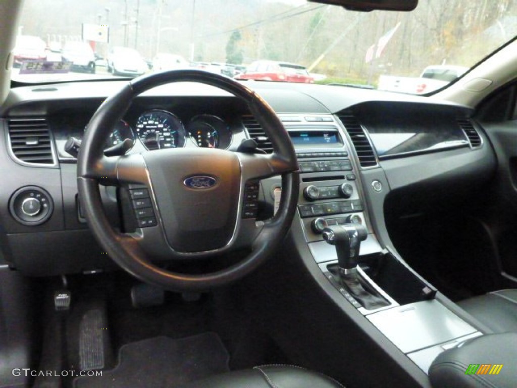 2012 Taurus Limited - Dark Blue Pearl / Charcoal Black photo #16