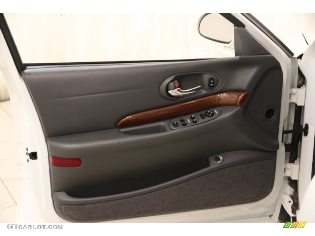 2005 LeSabre Custom - White Opal / Graphite photo #4