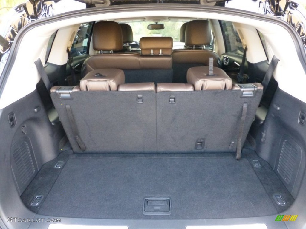 2013 Infiniti JX 35 Trunk Photos