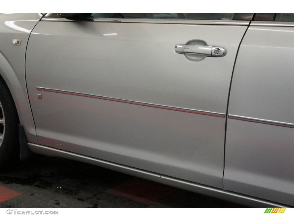 2007 Aura XR - Silver Pearl Metallic / Black photo #51