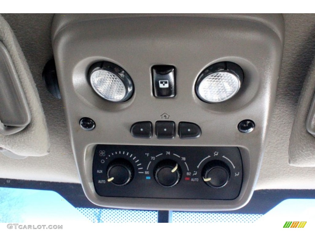2005 Escalade ESV Platinum AWD - Quicksilver / Pewter photo #21