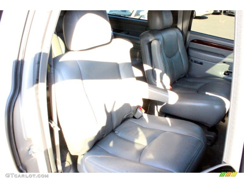 2005 Escalade ESV Platinum AWD - Quicksilver / Pewter photo #35