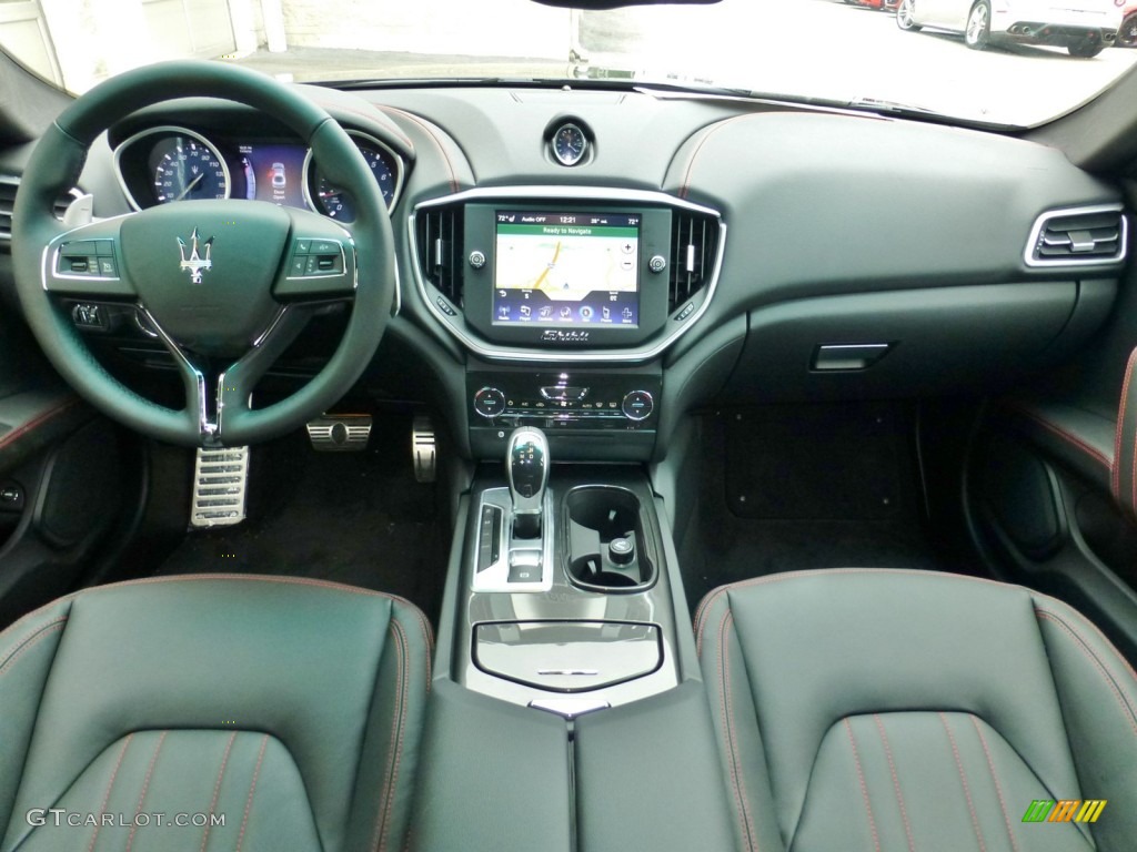 2015 Maserati Ghibli Standard Ghibli Model Nero Dashboard Photo #99171913