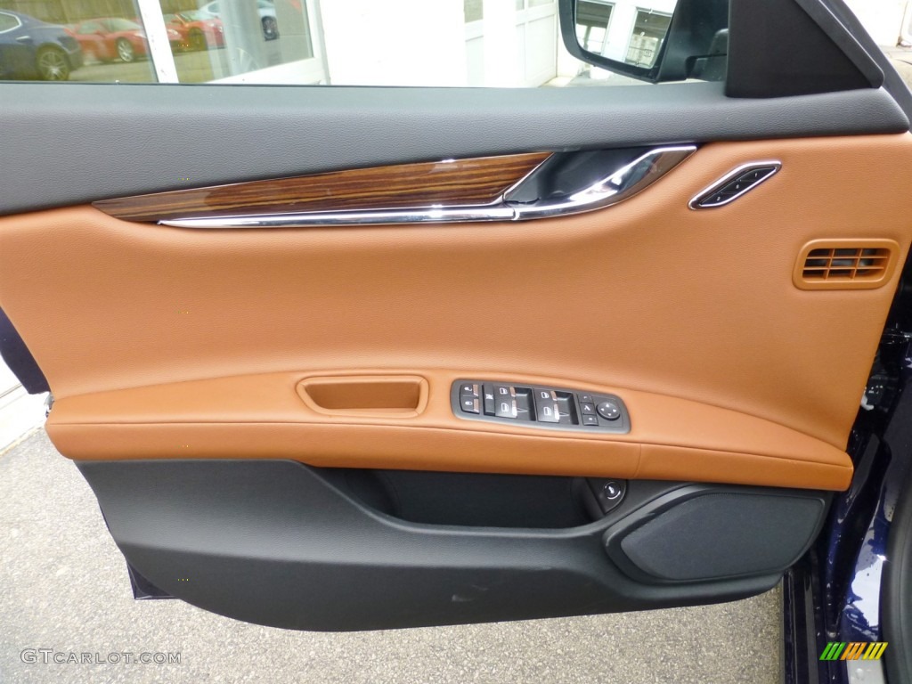 2015 Maserati Quattroporte S Q4 AWD Cuoio Door Panel Photo #99172363