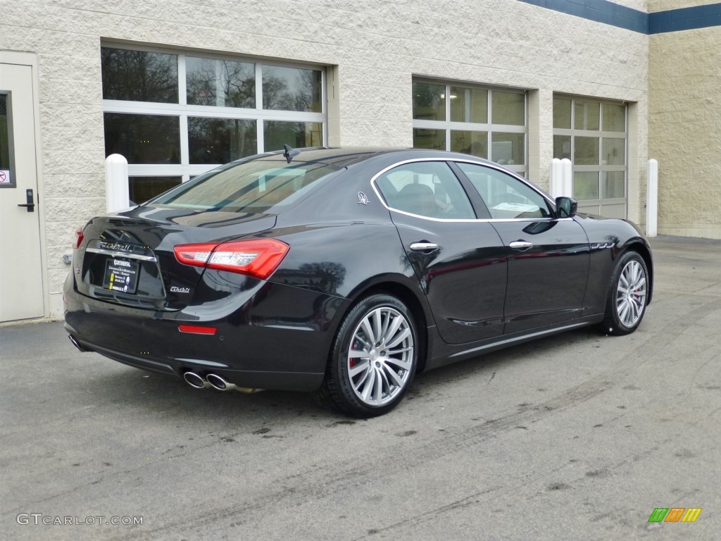 2015 Ghibli S Q4 - Nero Ribelle (Black Metallic) / Cuoio photo #3