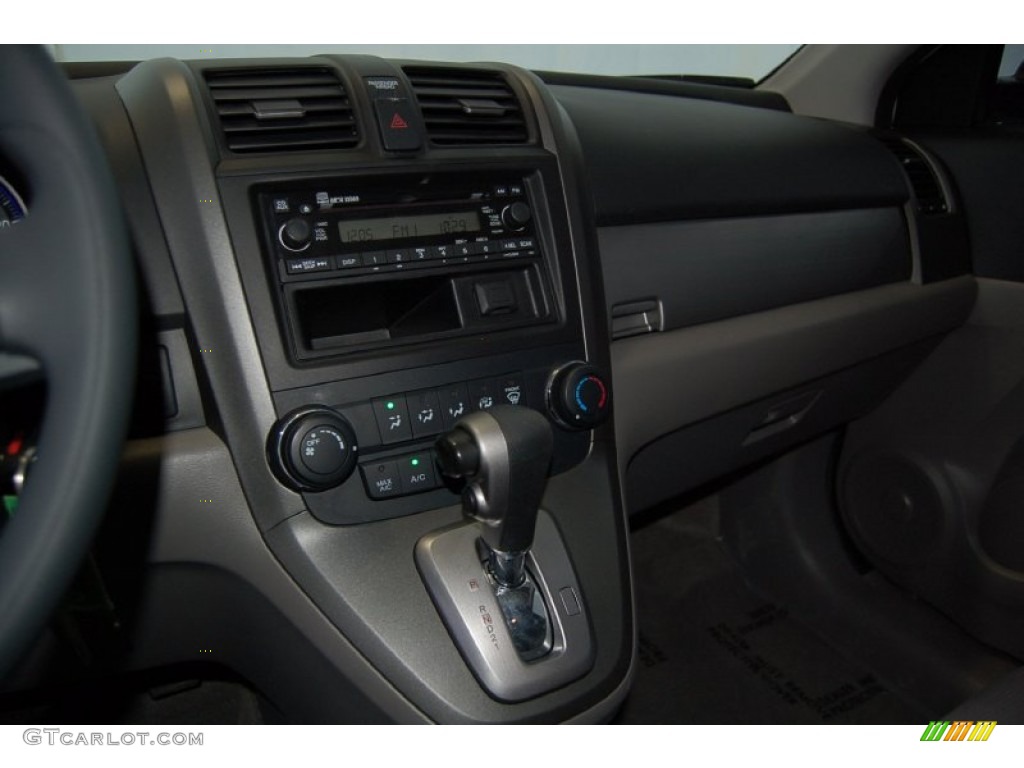 2010 CR-V LX - Alabaster Silver Metallic / Gray photo #15