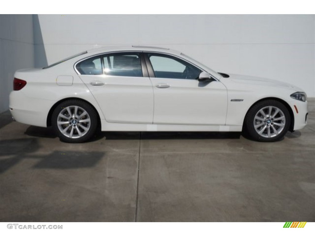 Alpine White 2015 BMW 5 Series 550i Sedan Exterior Photo #99173815