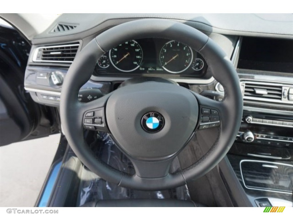 2015 BMW 7 Series 740i Sedan Steering Wheel Photos