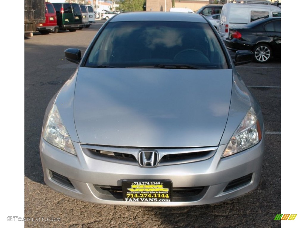 2006 Accord Value Package Sedan - Alabaster Silver Metallic / Gray photo #7
