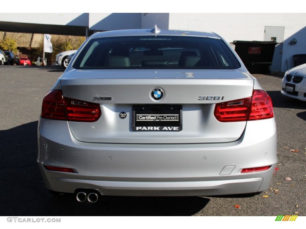 2014 3 Series 328i xDrive Sedan - Glacier Silver Metallic / Black photo #4