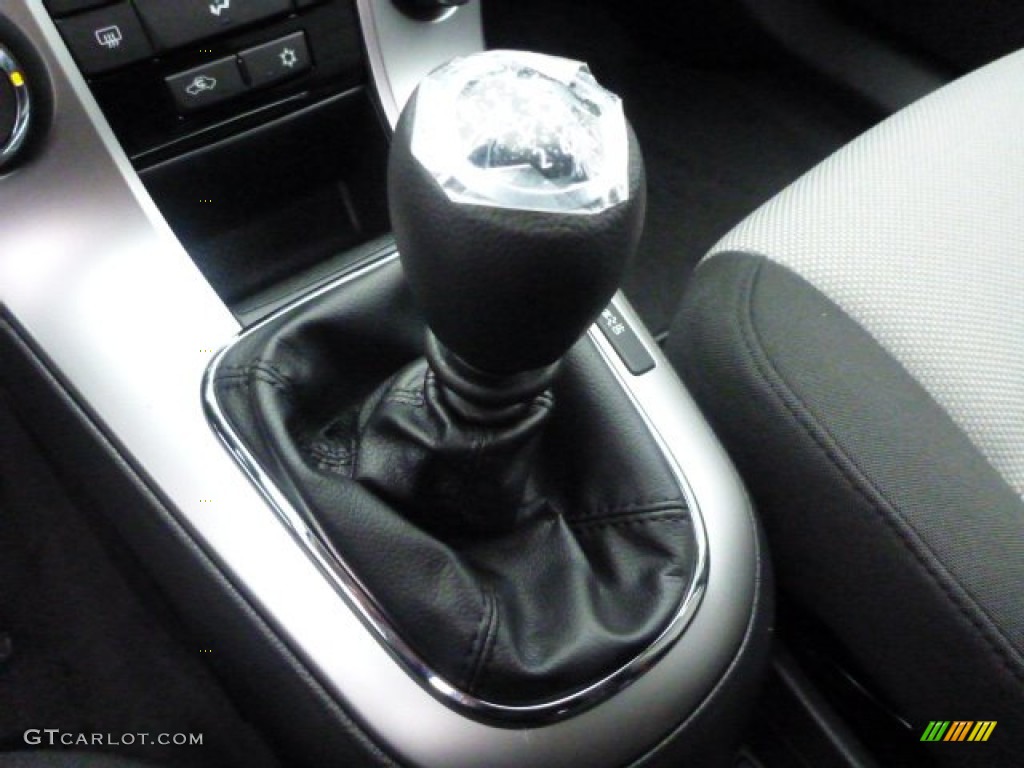2015 Chevrolet Cruze LS 6 Speed Manual Transmission Photo #99189781