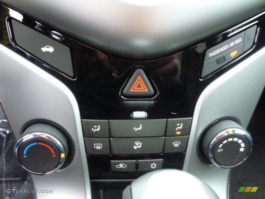 2015 Cruze LT - Champagne Silver Metallic / Brownstone photo #20