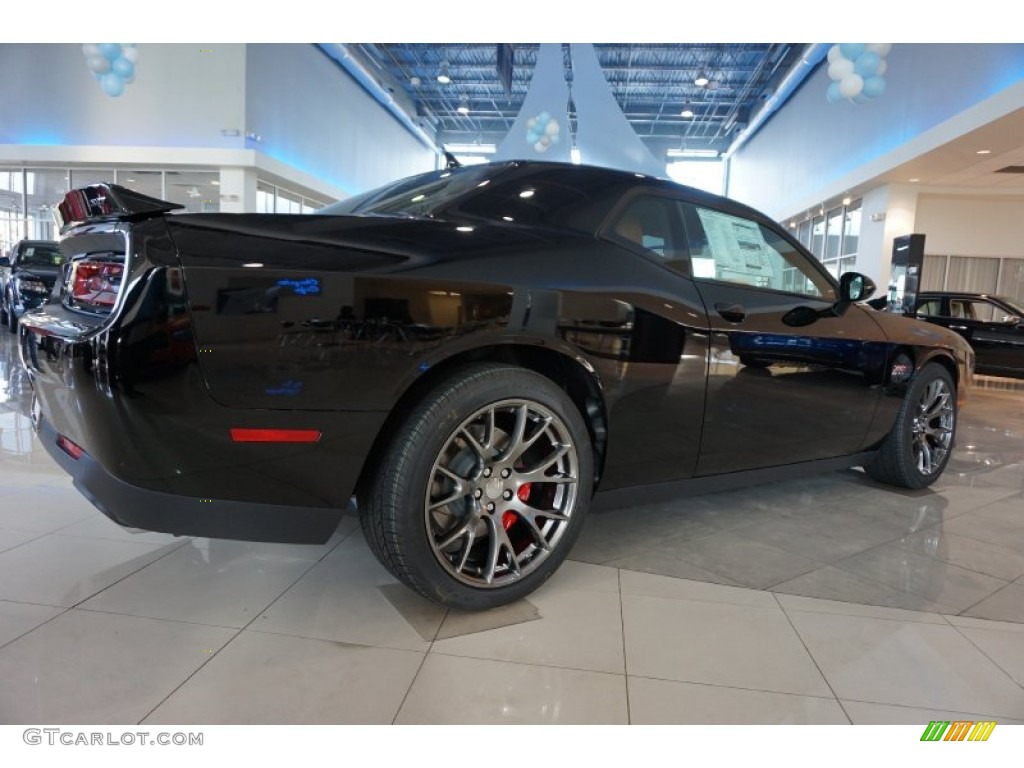 Pitch Black 2015 Dodge Challenger SRT 392 Exterior Photo #99193480