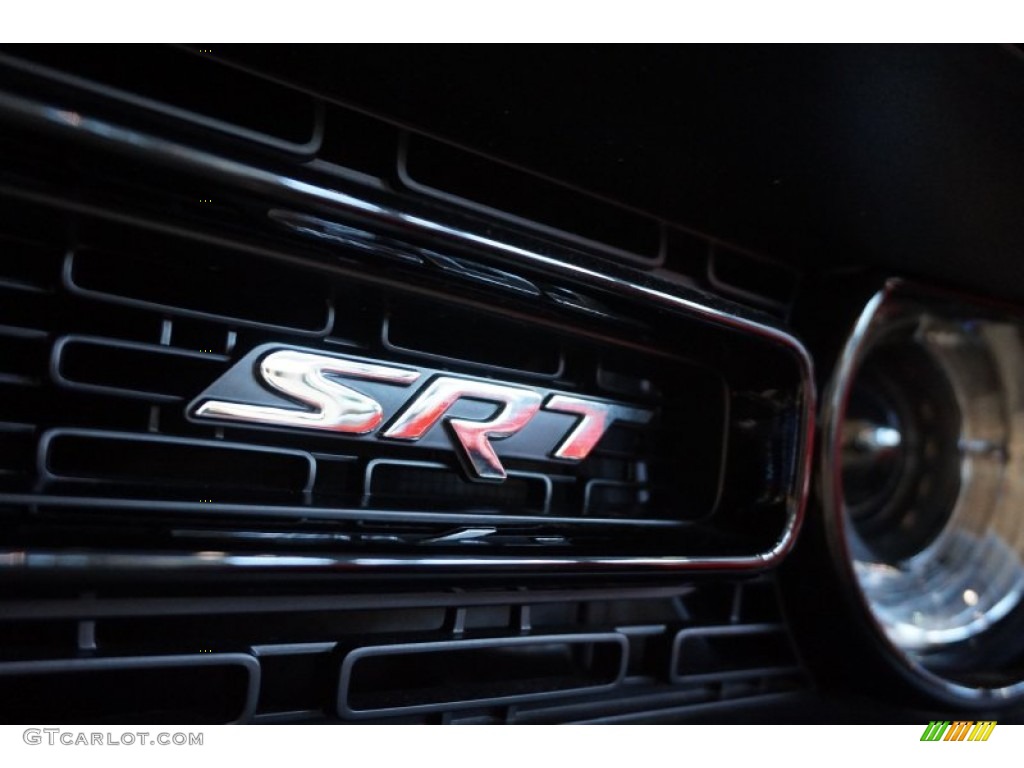 2015 Challenger SRT 392 - Pitch Black / Black/Sepia photo #9