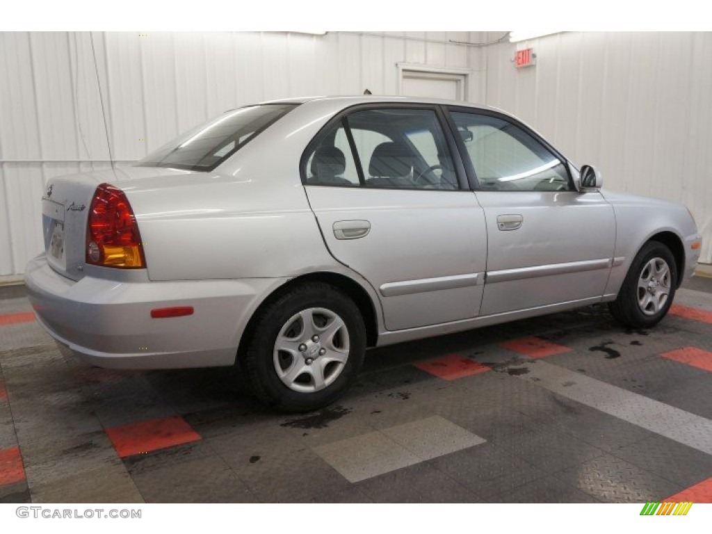 2003 Accent GL Sedan - Silver Mist Metallic / Gray photo #7