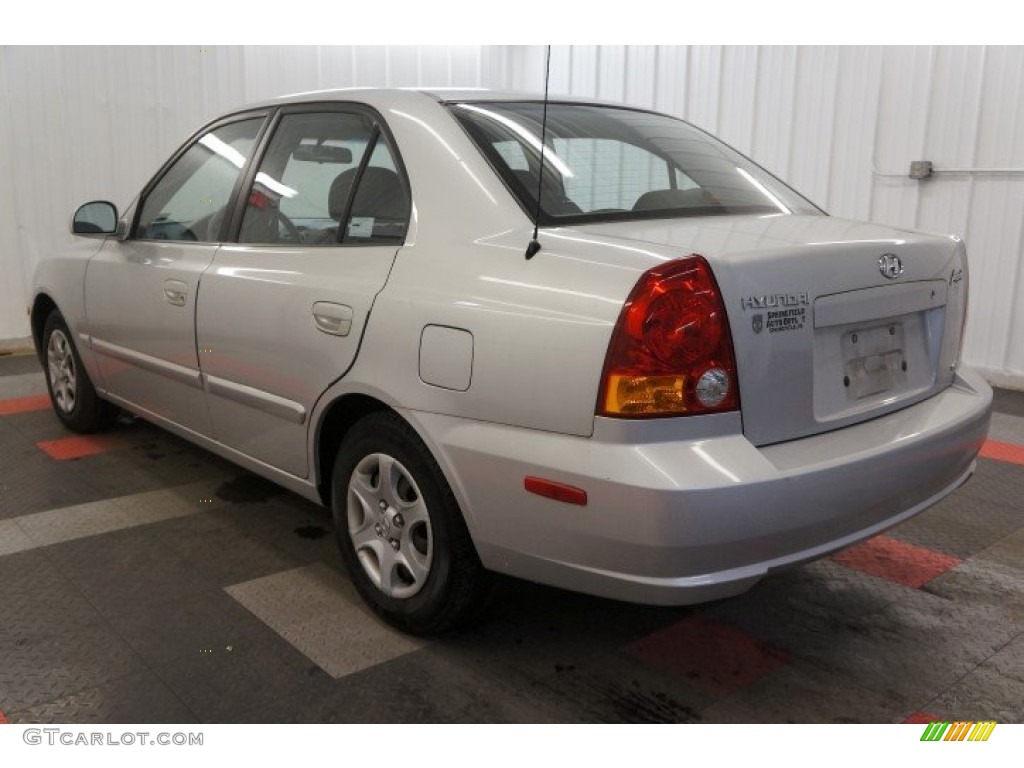 2003 Accent GL Sedan - Silver Mist Metallic / Gray photo #10