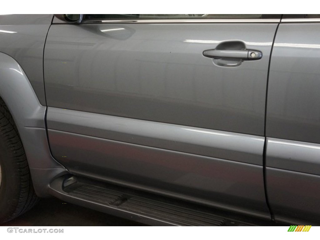 2004 GX 470 - Ash Blue Mica / Dark Gray photo #65