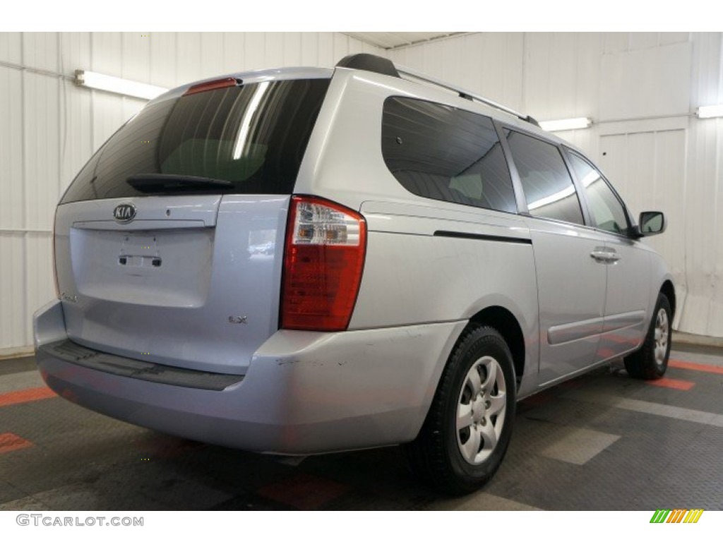 2007 Sedona LX - Silver / Gray photo #8
