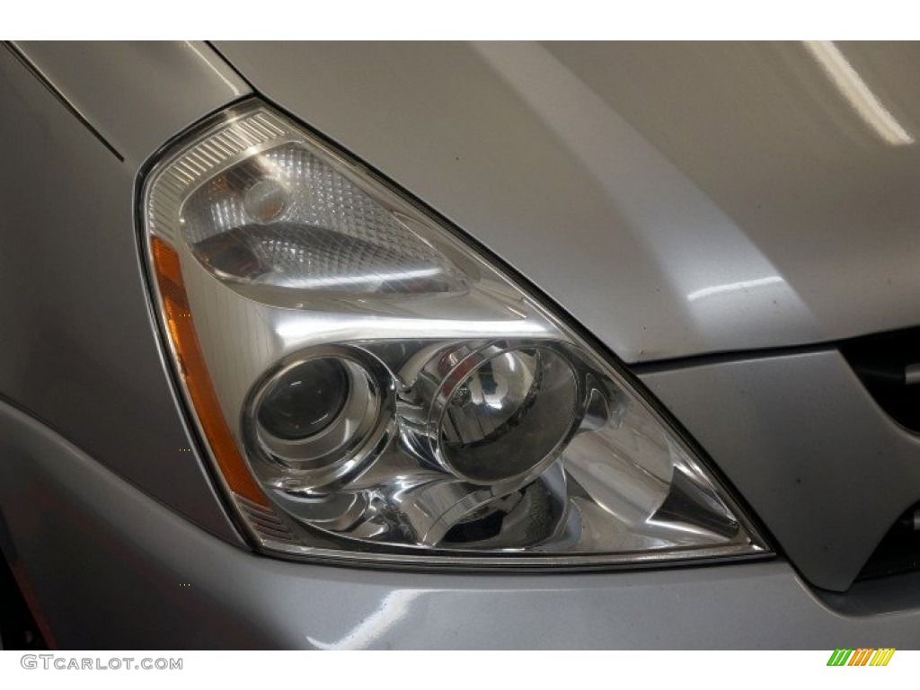 2007 Sedona LX - Silver / Gray photo #35